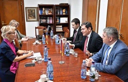 Հանդիպումներ Ռումինիայի խորհրդարանում Հայաստանի և Ռումինիայի արտաքին քաղաքական գերատեսչությունների միջև կայացած քաղաքական խորհրդակցությունների շրջանակներում-մաս 1