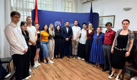 Բուխարեստի համալսարանի ուսանողների հետ հանդիպում-քննարկում Ռումինիայում ՀՀ դեսպանությունում