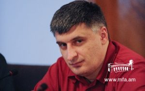 Կատալին Ավրամեսկուի հոդվածը Հայոց ցեղասպանության վերաբերյալ