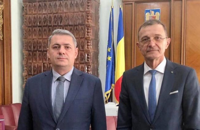 Ռումինիայում ՀՀ դեսպան Սերգեյ Մինասյանի հանդիպել է Ռումինական ակադեմիայի նախագահ Յոան Աուրել Պոպի/Ioan Aurel Pop հետ