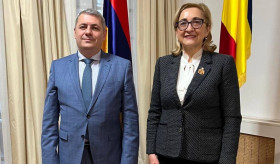Tamar Beruchashvili, recent numită Ambasador al Georgiei în România a efectuat o vizită de curtoazie la Ambasadorul Republicii Armenia în România, Sergey Minasyan