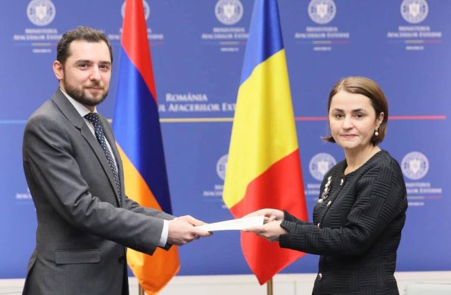 Ambassador of the Republic of Armenia to Romania, Tigran Galstyan presented the copy of his Letters of Credence to the Minister of Foreign Affairs of Romania, Luminita Odobescu