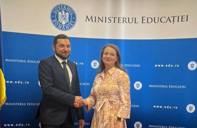 Ambasadorul Tigran Galstyan a avut o întâlnire cu Ministrul Educației al României, Ligia Deca